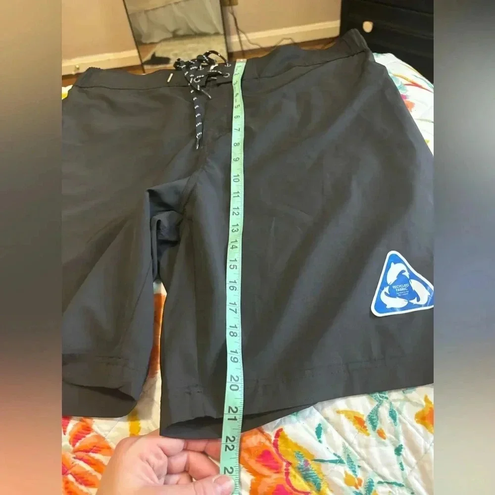 NWT Ocean coast black swim trunks XL belk
